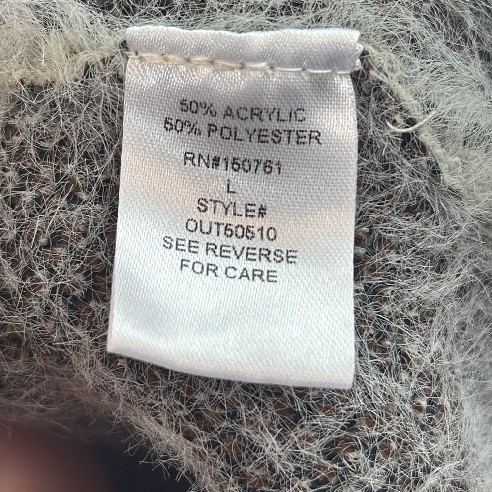 Oceanus Fuzzy Animal Print Sweater - Picture 5 of 5